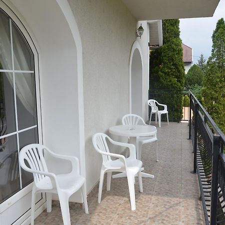 Villa Ladver ヘーヴィーズ エクステリア 写真