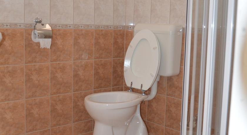 Villa Ladver ヘーヴィーズ 部屋 写真